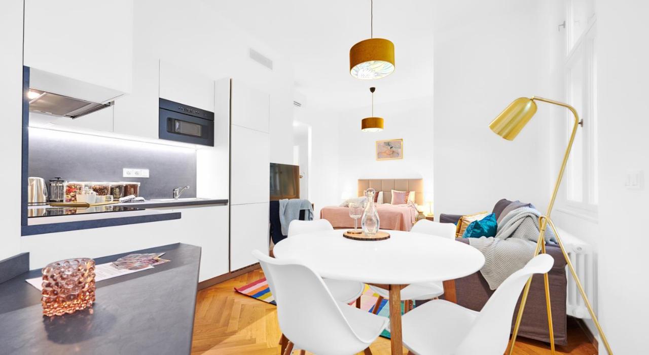 Residence Dlouha - Old Town Прага Экстерьер фото