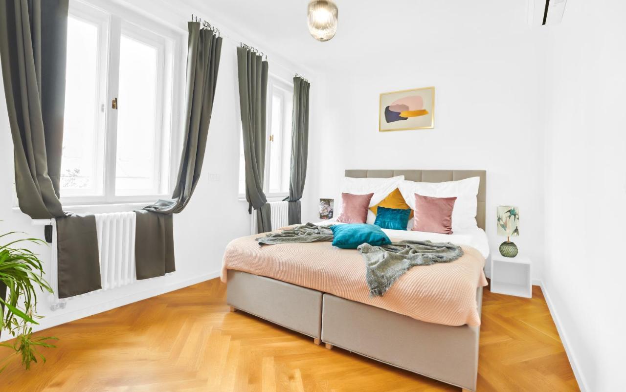 Residence Dlouha - Old Town Прага Экстерьер фото
