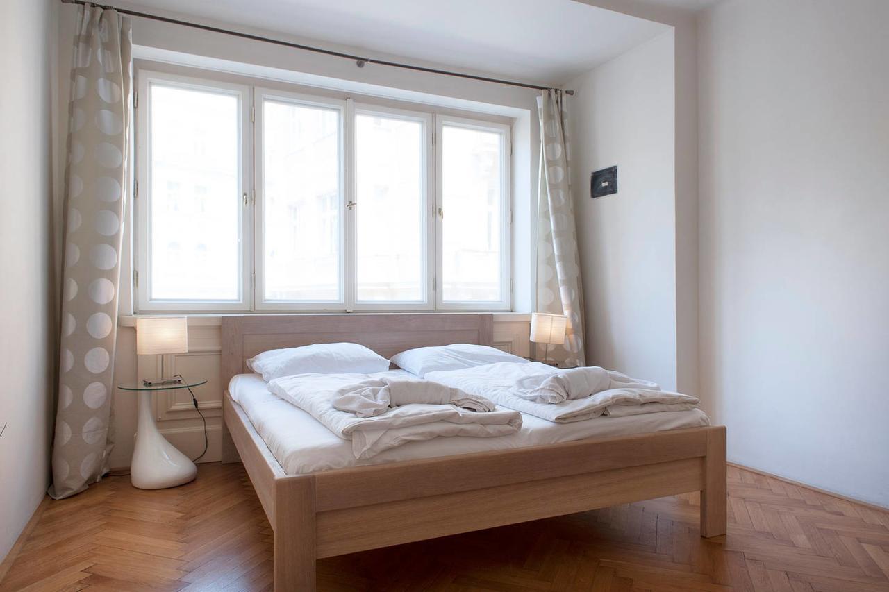 Residence Dlouha - Old Town Прага Экстерьер фото